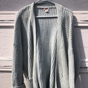 Light blue cardigan sweater with pockets